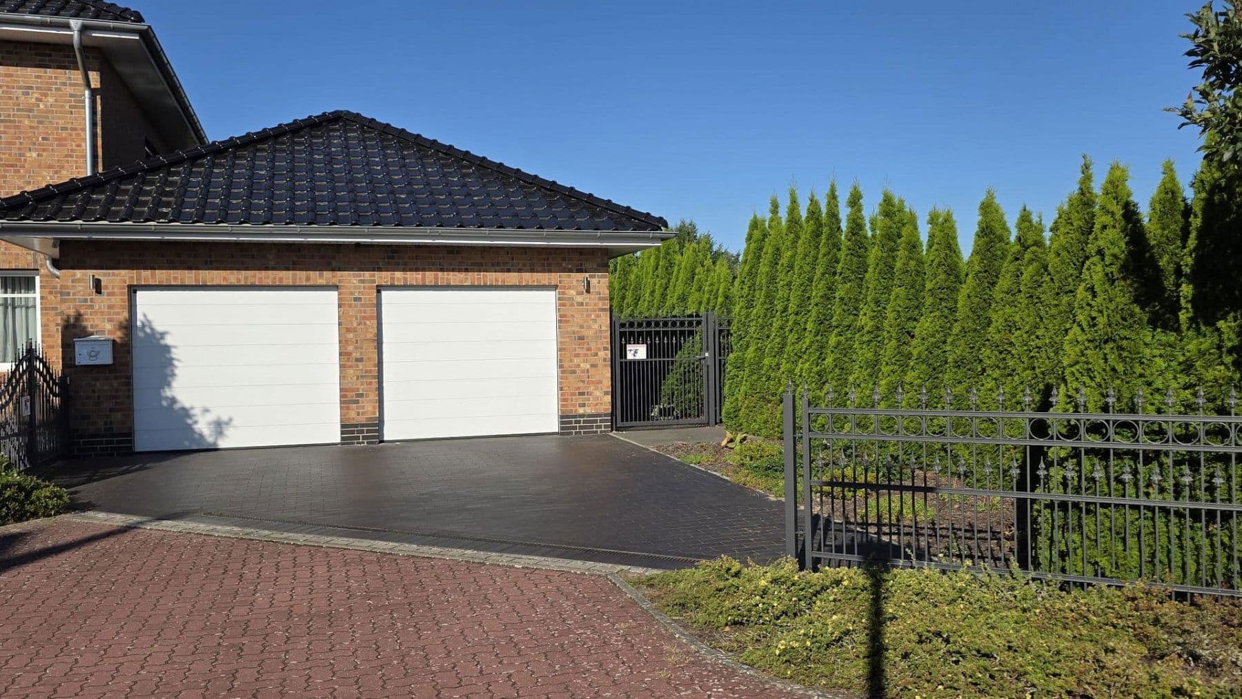 Prodej domu 265 m², pozemek 1.040 m², Riede, Dolní Sasko Prodej domu 265 m², pozemek 1.040 m², Riede, Dolní Sasko