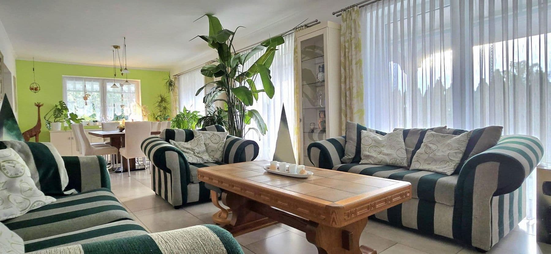 Prodej domu 265 m², pozemek 1.040 m², Riede, Dolní Sasko Prodej domu 265 m², pozemek 1.040 m², Riede, Dolní Sasko