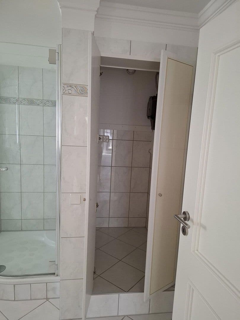 Pronájem bytu 2+1 75 m², Wimsheim, Bádensko-Württembersko Pronájem bytu 2+1 75 m², Wimsheim, Bádensko-Württembersko