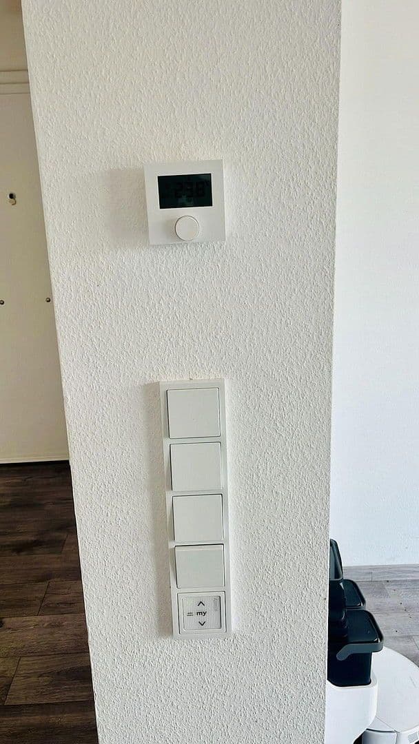 Pronájem bytu 3+1 110 m², Gwinnerstraße 35, Frankfurt am Main, Hessen Pronájem bytu 3+1 110 m², Gwinnerstraße 35, Frankfurt am Main, Hessen