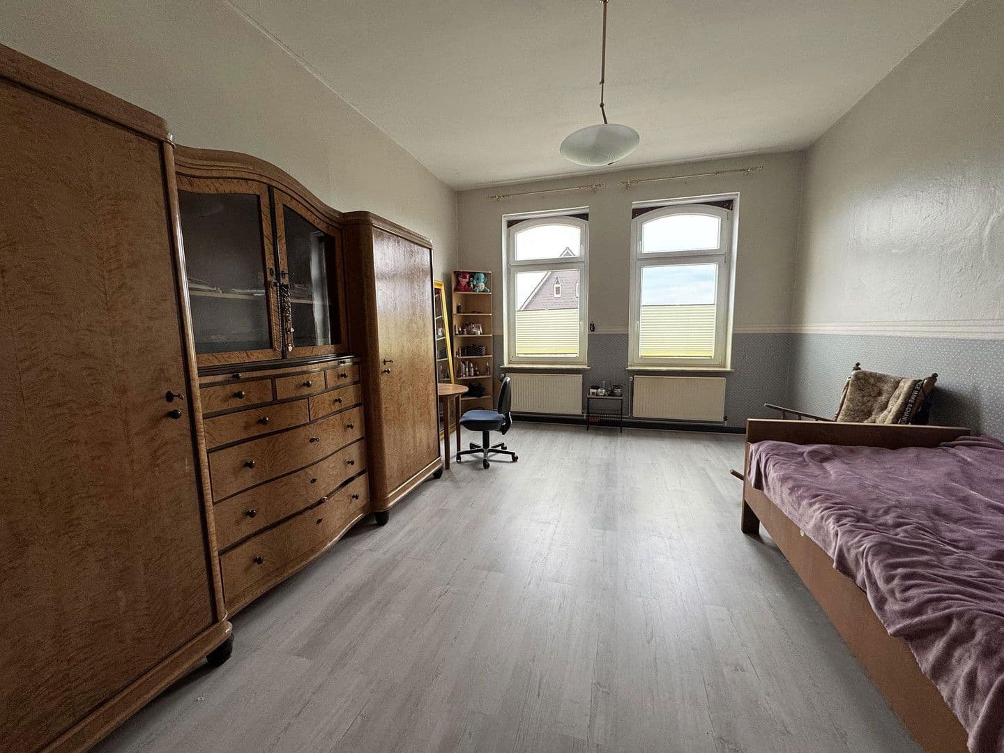 Prodej domu 300 m², pozemek 1.752 m², Ronnenberg, Dolní Sasko Prodej domu 300 m², pozemek 1.752 m², Ronnenberg, Dolní Sasko