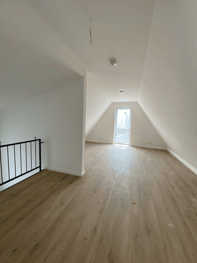 Prodej domu 137 m², pozemek 225 m², Meiendorfer Mühlenweg 122a, Hamburg, Hamburg Prodej domu 137 m², pozemek 225 m², Meiendorfer Mühlenweg 122a, Hamburg, Hamburg