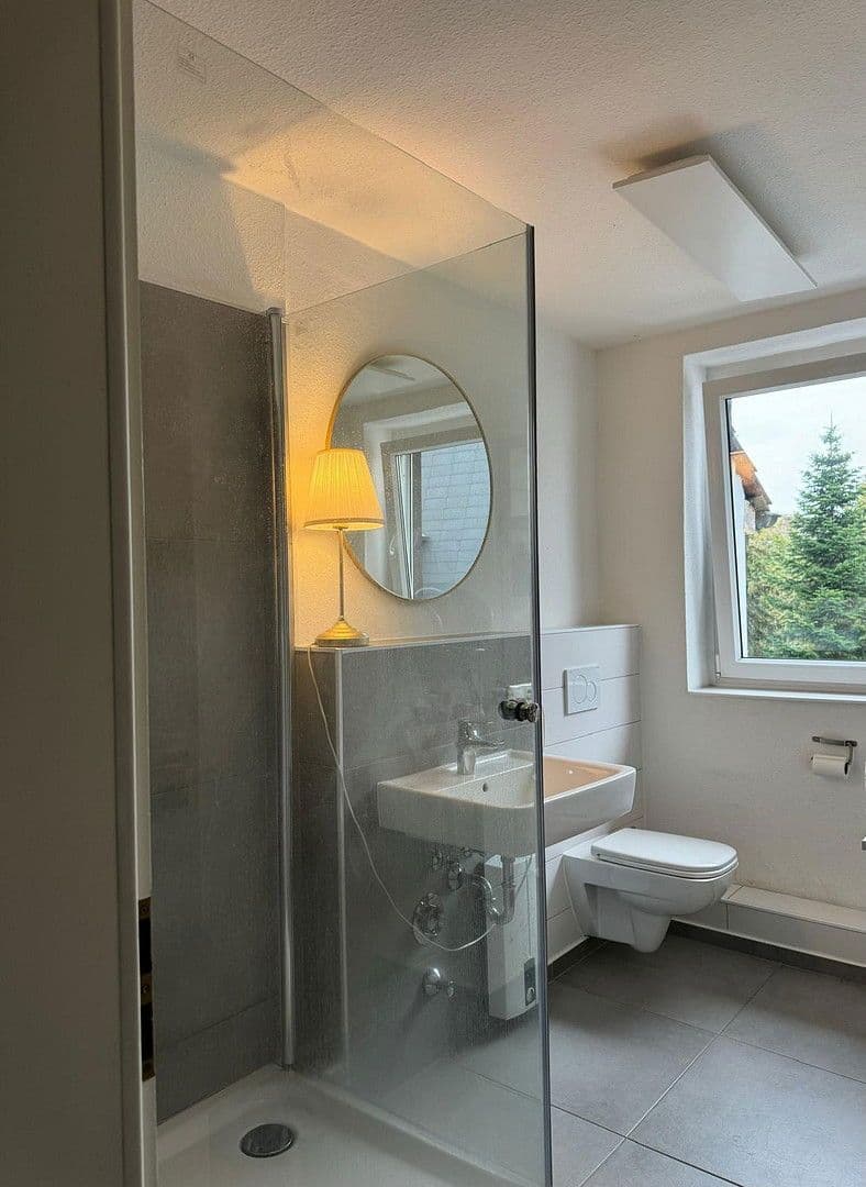 Pronájem bytu 3+1 77 m², Postweg 29, Oberhausen, Severní Porýní-Vestfálsko Pronájem bytu 3+1 77 m², Postweg 29, Oberhausen, Severní Porýní-Vestfálsko