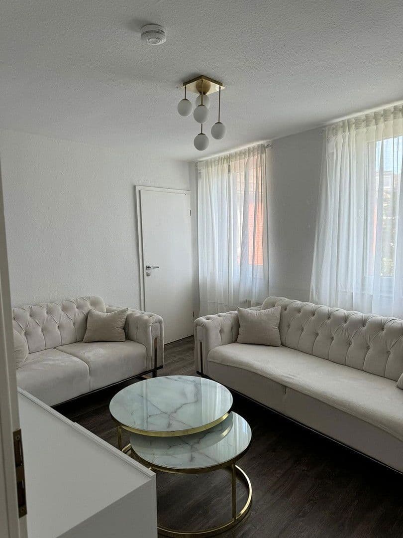 Pronájem bytu 3+1 77 m², Postweg 29, Oberhausen, Severní Porýní-Vestfálsko Pronájem bytu 3+1 77 m², Postweg 29, Oberhausen, Severní Porýní-Vestfálsko