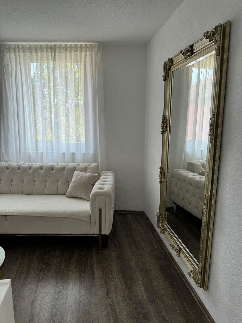 Pronájem bytu 3+1 77 m², Postweg 29, Oberhausen, Severní Porýní-Vestfálsko Pronájem bytu 3+1 77 m², Postweg 29, Oberhausen, Severní Porýní-Vestfálsko