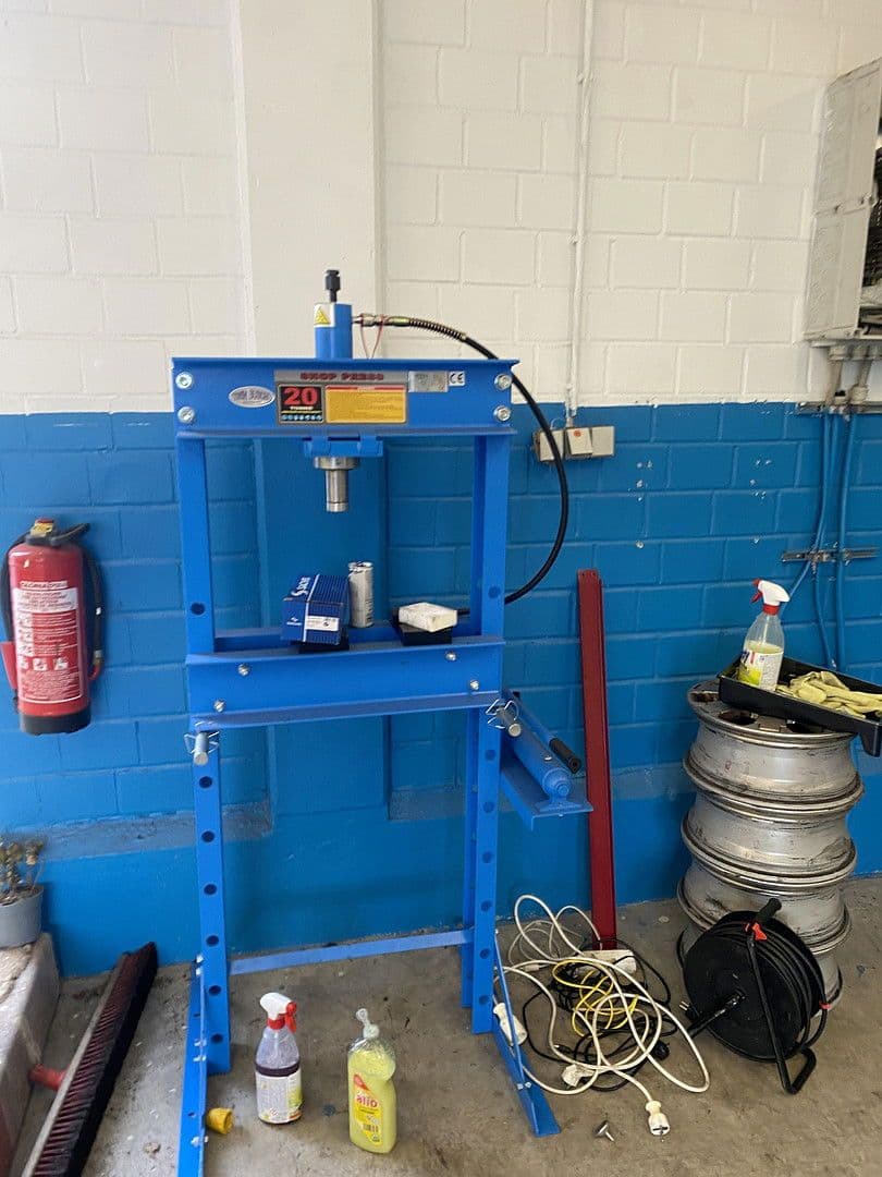 Pronájem nebytového prostoru 120 m², Margarete-von-Wrangell-Straße 17, Hanau, Hessen Pronájem nebytového prostoru 120 m², Margarete-von-Wrangell-Straße 17, Hanau, Hessen