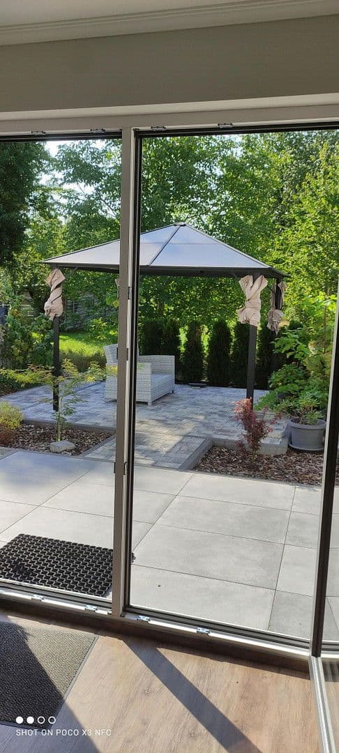 Prodej domu 247 m², pozemek 553 m², Rosengarten, Bádensko-Württembersko Prodej domu 247 m², pozemek 553 m², Rosengarten, Bádensko-Württembersko