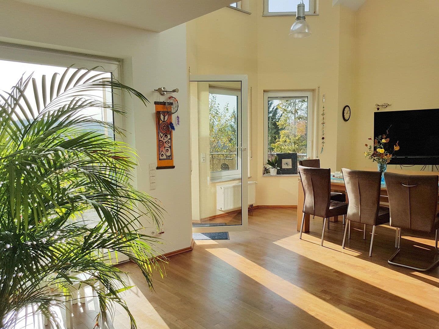 Pronájem domu 259 m², pozemek 1.800 m², Wimsheim, Bádensko-Württembersko Pronájem domu 259 m², pozemek 1.800 m², Wimsheim, Bádensko-Württembersko