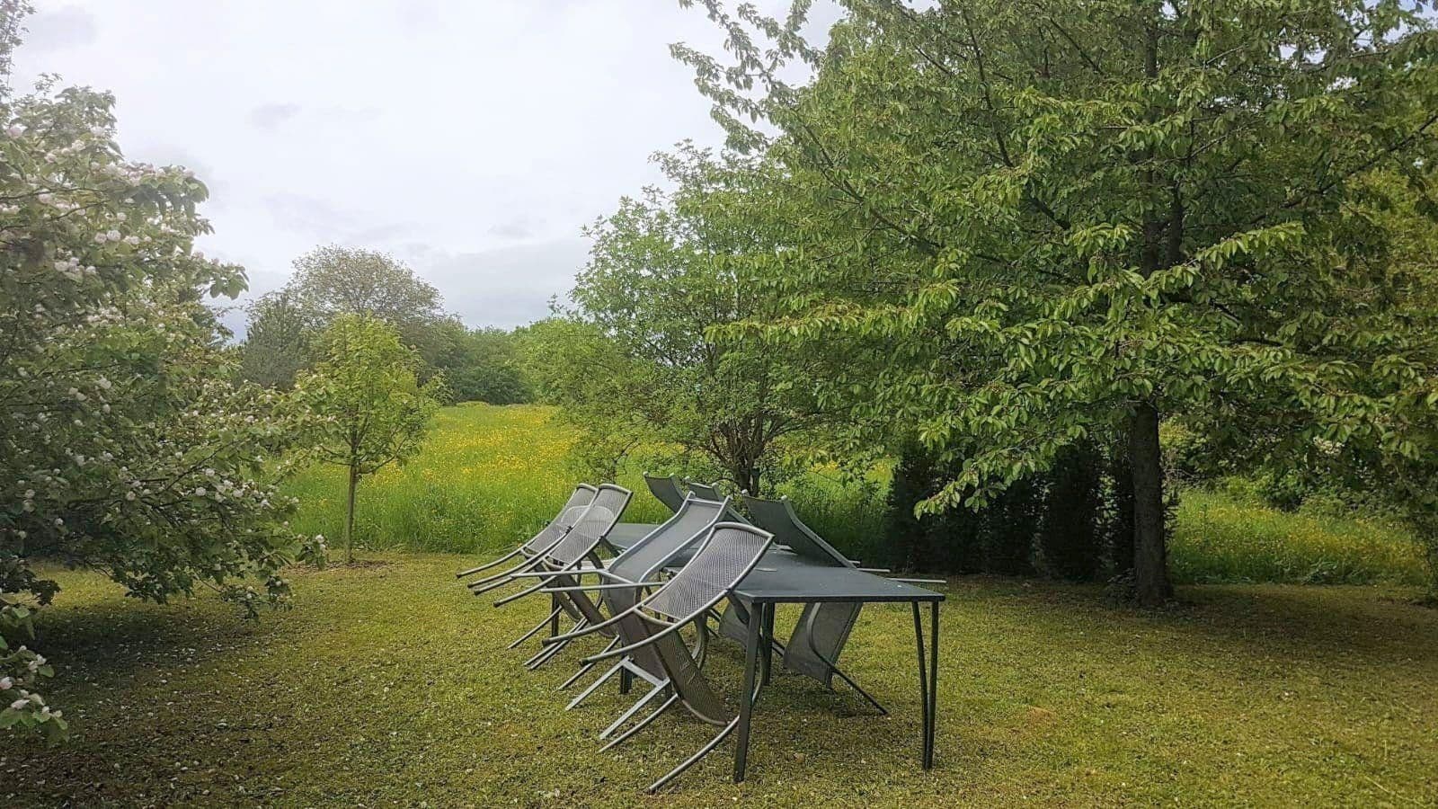 Pronájem domu 259 m², pozemek 1.800 m², Wimsheim, Bádensko-Württembersko Pronájem domu 259 m², pozemek 1.800 m², Wimsheim, Bádensko-Württembersko