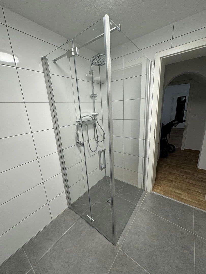 Pronájem bytu 3+1 80 m², Fünfzehnerstraße 20, Neuburg an der Donau, Bavorsko Pronájem bytu 3+1 80 m², Fünfzehnerstraße 20, Neuburg an der Donau, Bavorsko