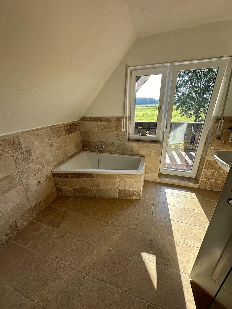 Pronájem bytu 6+1 150 m², Fürstengrund 18, Nordwalde, Severní Porýní-Vestfálsko Pronájem bytu 6+1 150 m², Fürstengrund 18, Nordwalde, Severní Porýní-Vestfálsko