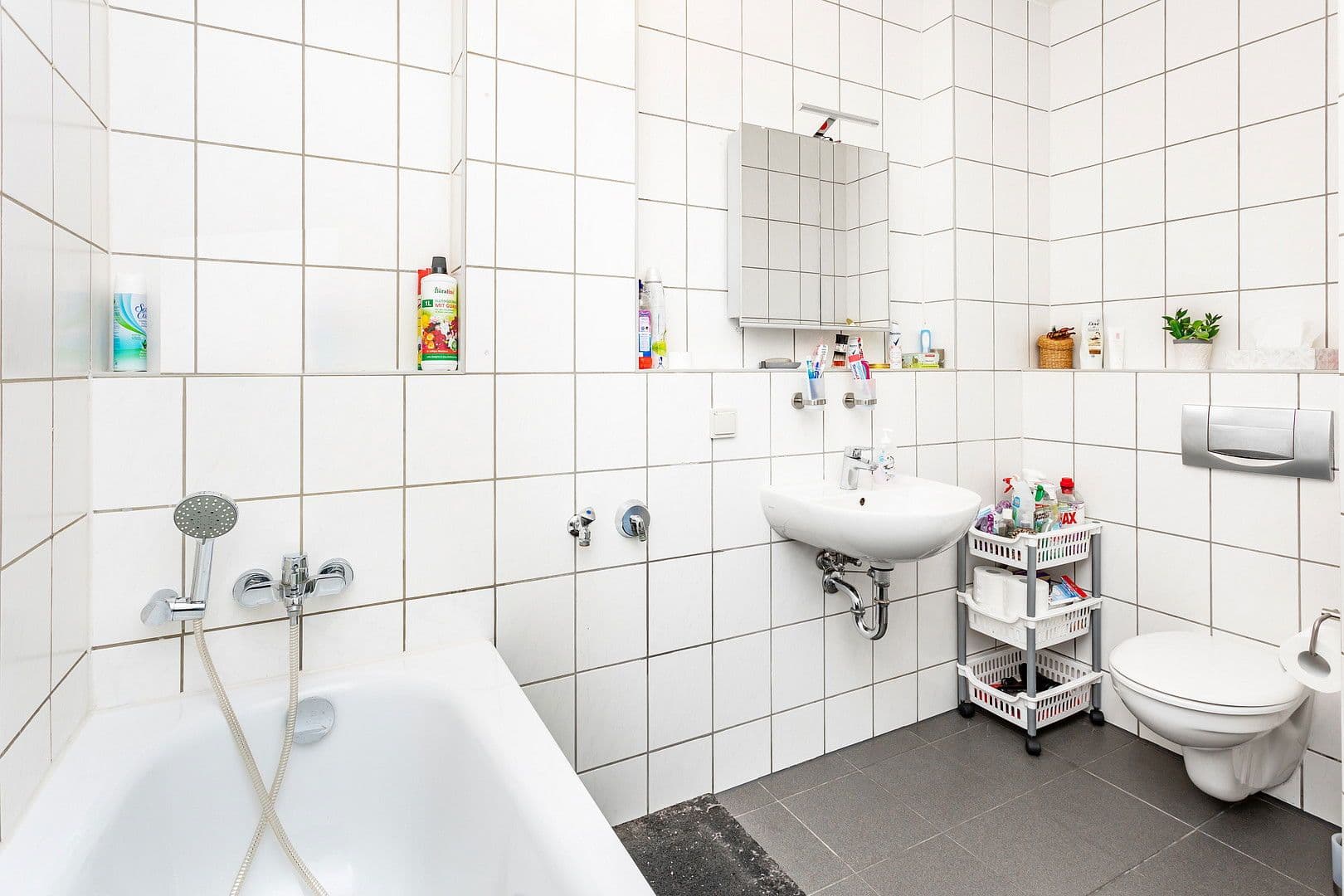 Pronájem bytu 3+1 68 m², Kaimberger Straße 12, Gera, Durynsko Pronájem bytu 3+1 68 m², Kaimberger Straße 12, Gera, Durynsko