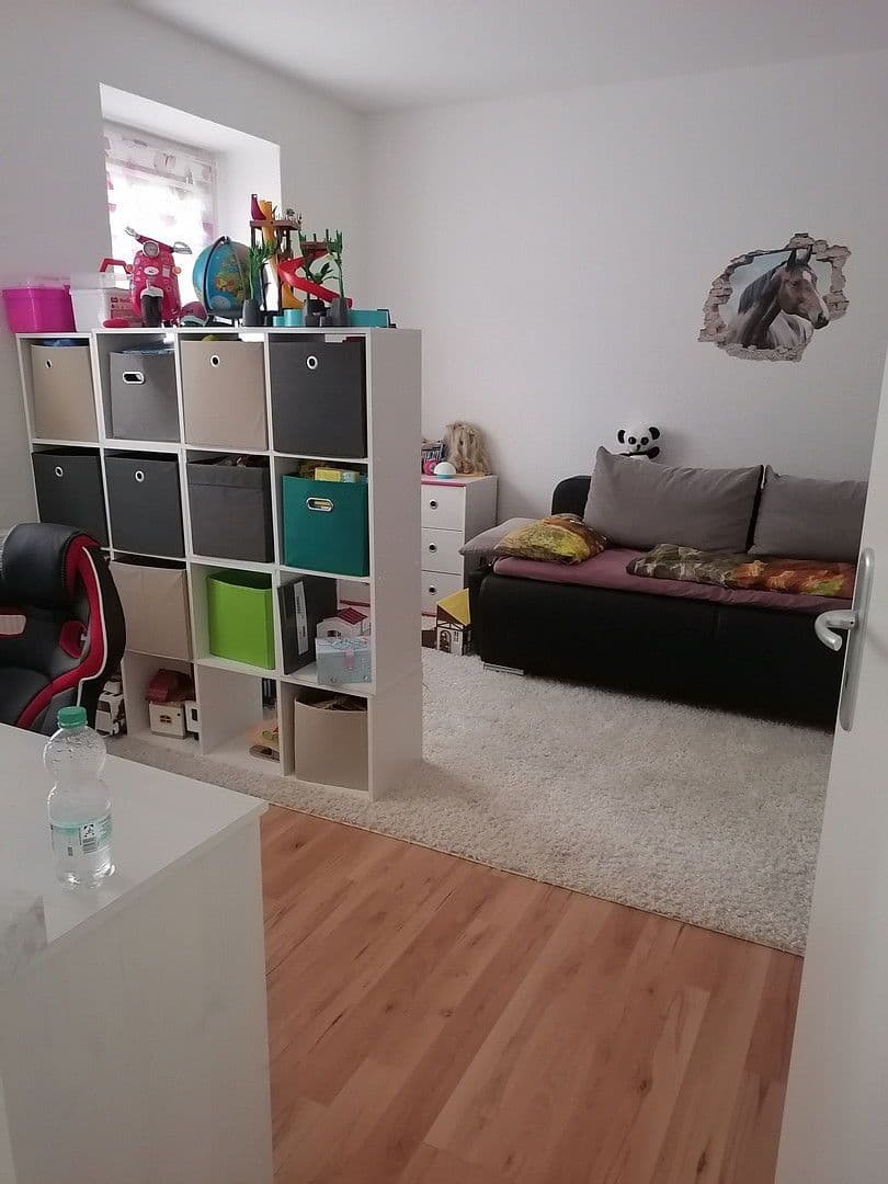 Pronájem bytu 3+1 68 m², Kaimberger Straße 12, Gera, Durynsko Pronájem bytu 3+1 68 m², Kaimberger Straße 12, Gera, Durynsko