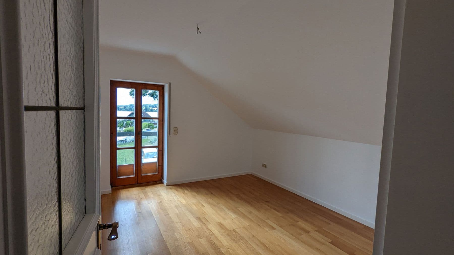 Pronájem bytu 3+kk 102 m², Wörthsee, Bavorsko Pronájem bytu 3+kk 102 m², Wörthsee, Bavorsko