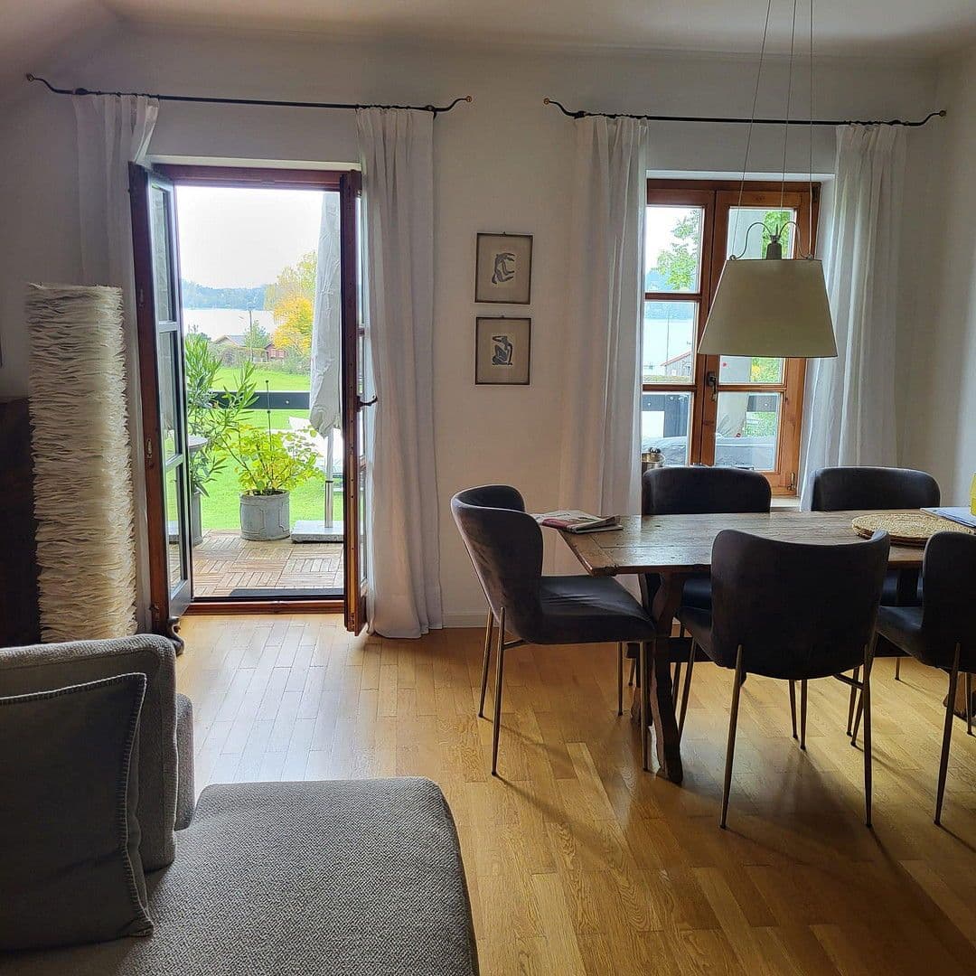 Pronájem bytu 3+kk 102 m², Wörthsee, Bavorsko Pronájem bytu 3+kk 102 m², Wörthsee, Bavorsko