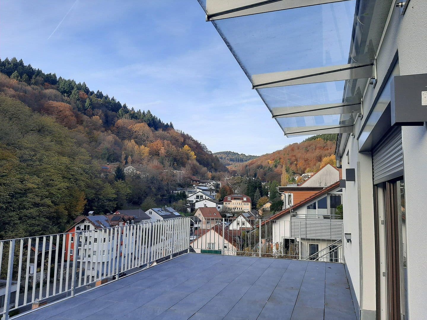 Pronájem bytu 4+1 117 m², Heidelberg, Bádensko-Württembersko Pronájem bytu 4+1 117 m², Heidelberg, Bádensko-Württembersko