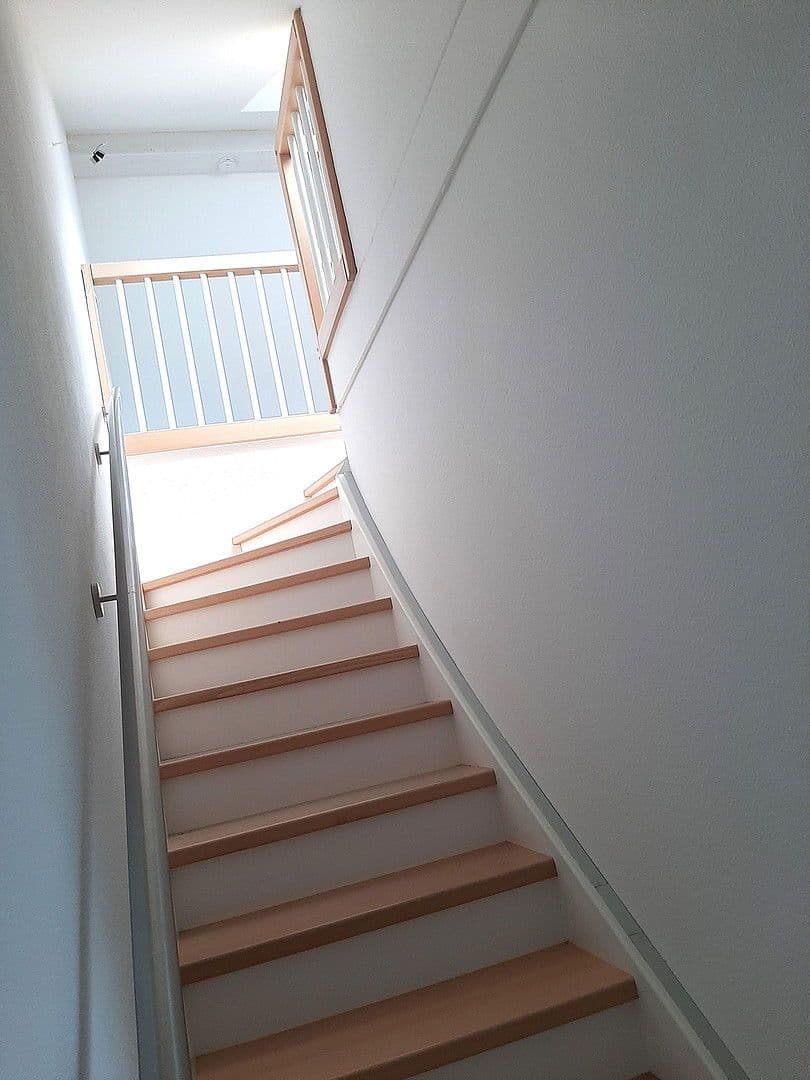 Pronájem bytu 4+1 117 m², Heidelberg, Bádensko-Württembersko Pronájem bytu 4+1 117 m², Heidelberg, Bádensko-Württembersko