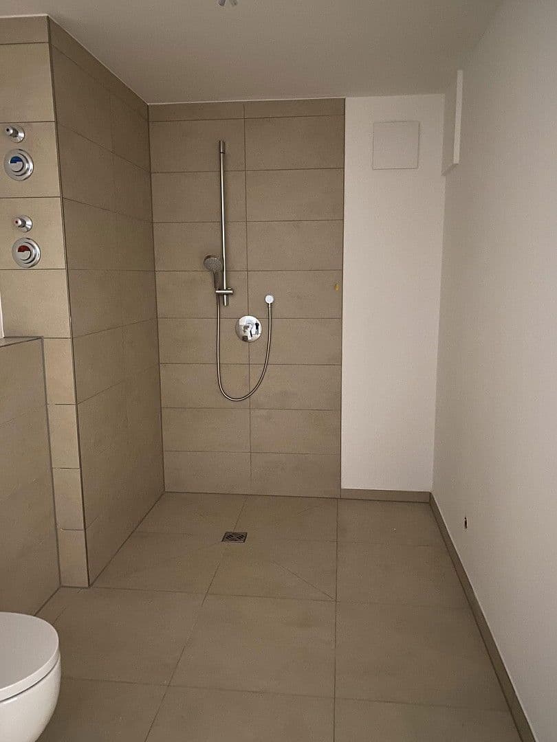 Pronájem bytu 2+kk 65 m², Neuburg an der Donau, Bavorsko Pronájem bytu 2+kk 65 m², Neuburg an der Donau, Bavorsko