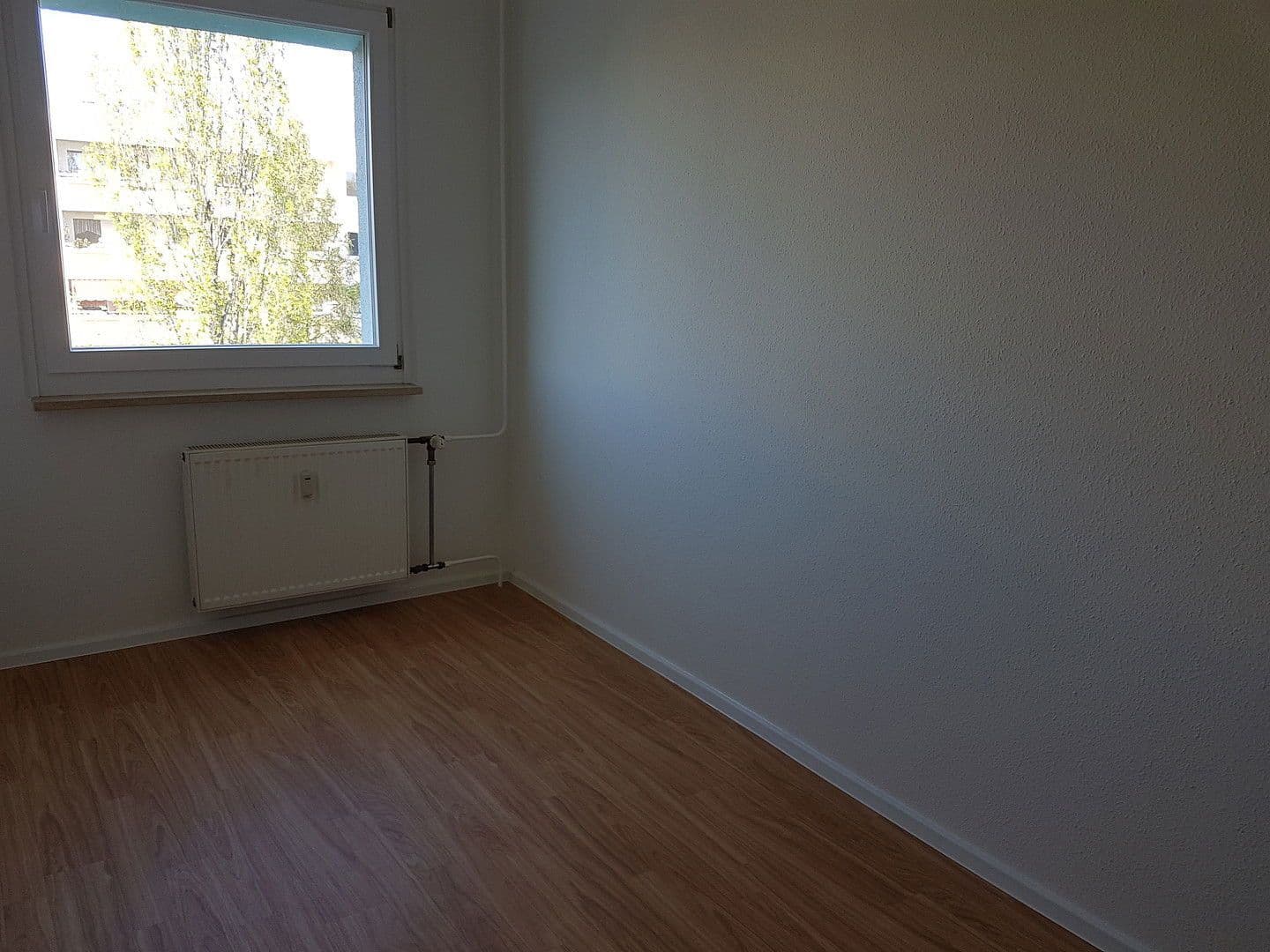 Pronájem bytu 3+1 64 m², Otto - Dix - Ring, Dresden, Sasko Pronájem bytu 3+1 64 m², Otto - Dix - Ring, Dresden, Sasko