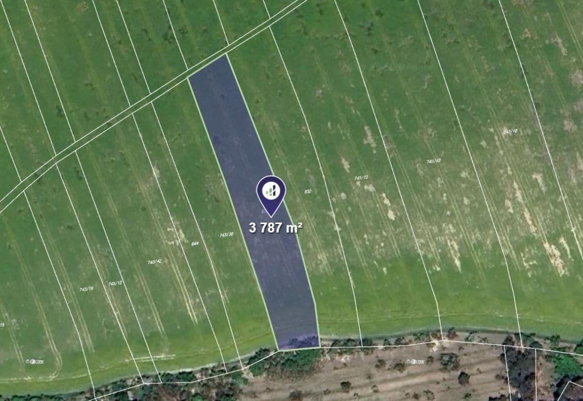 Prodej pozemku 3.787 m², Mšené-lázně, Ústecký kraj Prodej pozemku 3.787 m², Mšené-lázně, Ústecký kraj
