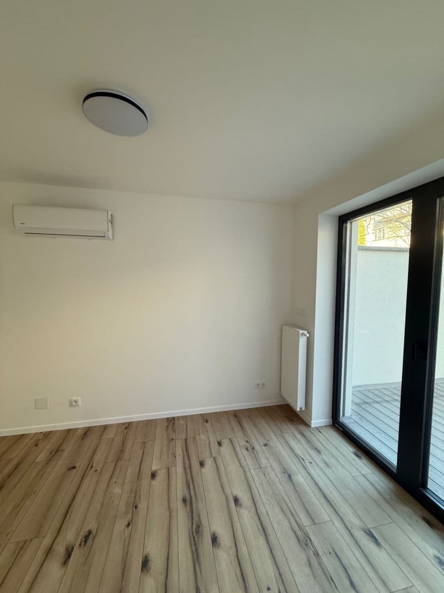 Pronájem bytu 2+kk 50 m², Blatného, Brno, Jihomoravský kraj Pronájem bytu 2+kk 50 m², Blatného, Brno, Jihomoravský kraj