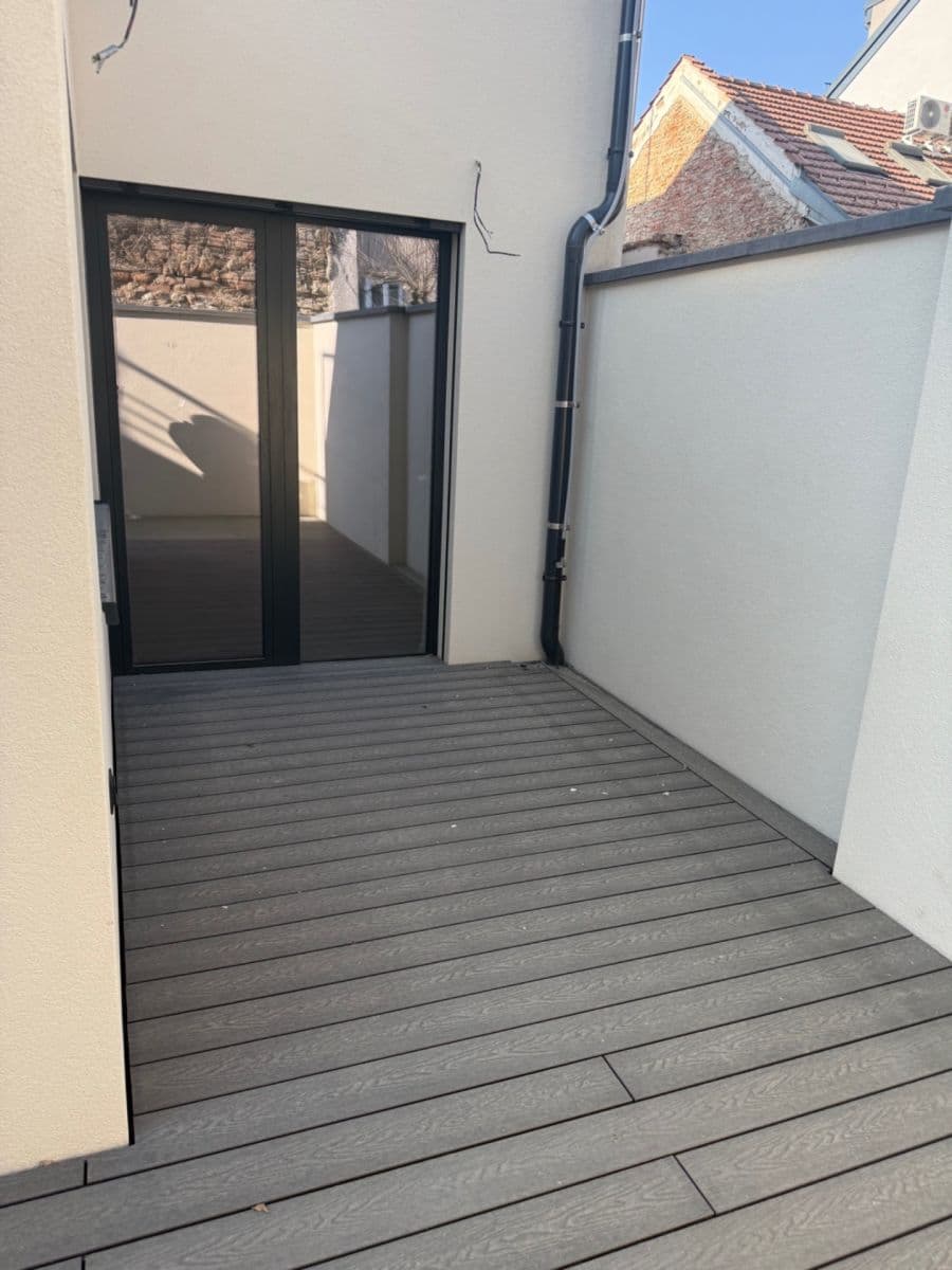 Pronájem bytu 2+kk 50 m², Blatného, Brno, Jihomoravský kraj Pronájem bytu 2+kk 50 m², Blatného, Brno, Jihomoravský kraj