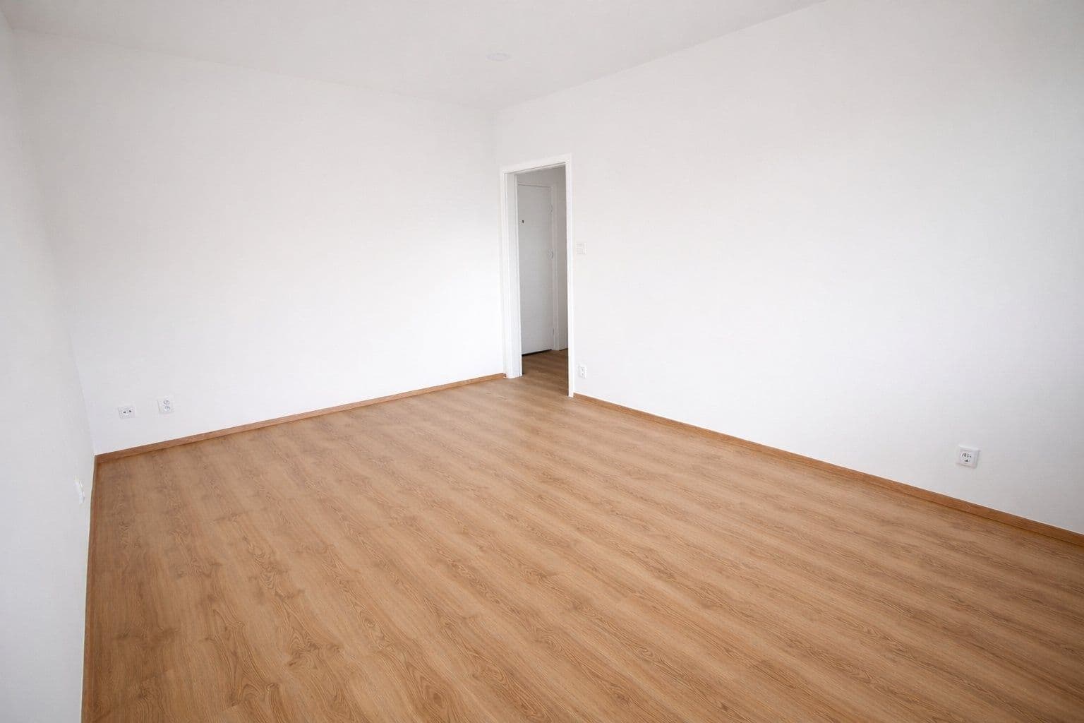 Pronájem bytu 1+1 35 m², Hostýnská, Praha, Praha Pronájem bytu 1+1 35 m², Hostýnská, Praha, Praha