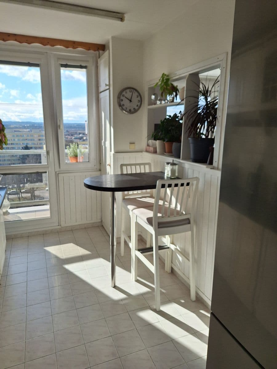 Pronájem bytu 3+1 73 m², Zdiměřická, Praha, Praha Pronájem bytu 3+1 73 m², Zdiměřická, Praha, Praha