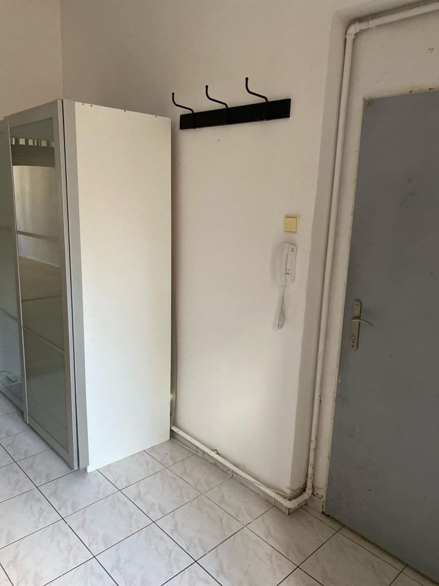 Prodej bytu 1+1 58 m², Veletržní, Praha, Praha Prodej bytu 1+1 58 m², Veletržní, Praha, Praha