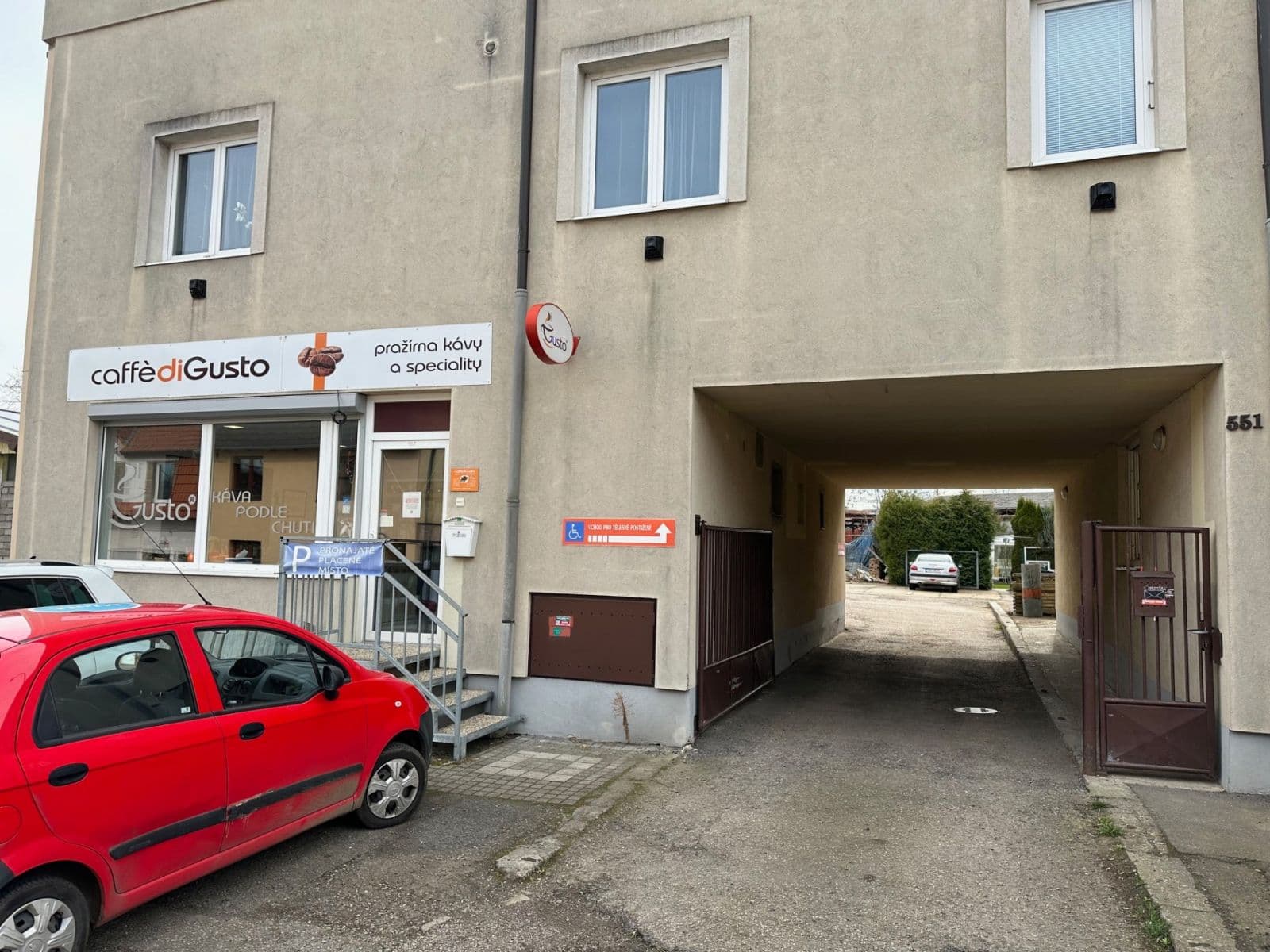 Pronájem bytu 2+kk 48 m², Rubešova, Benešov, Středočeský kraj Pronájem bytu 2+kk 48 m², Rubešova, Benešov, Středočeský kraj