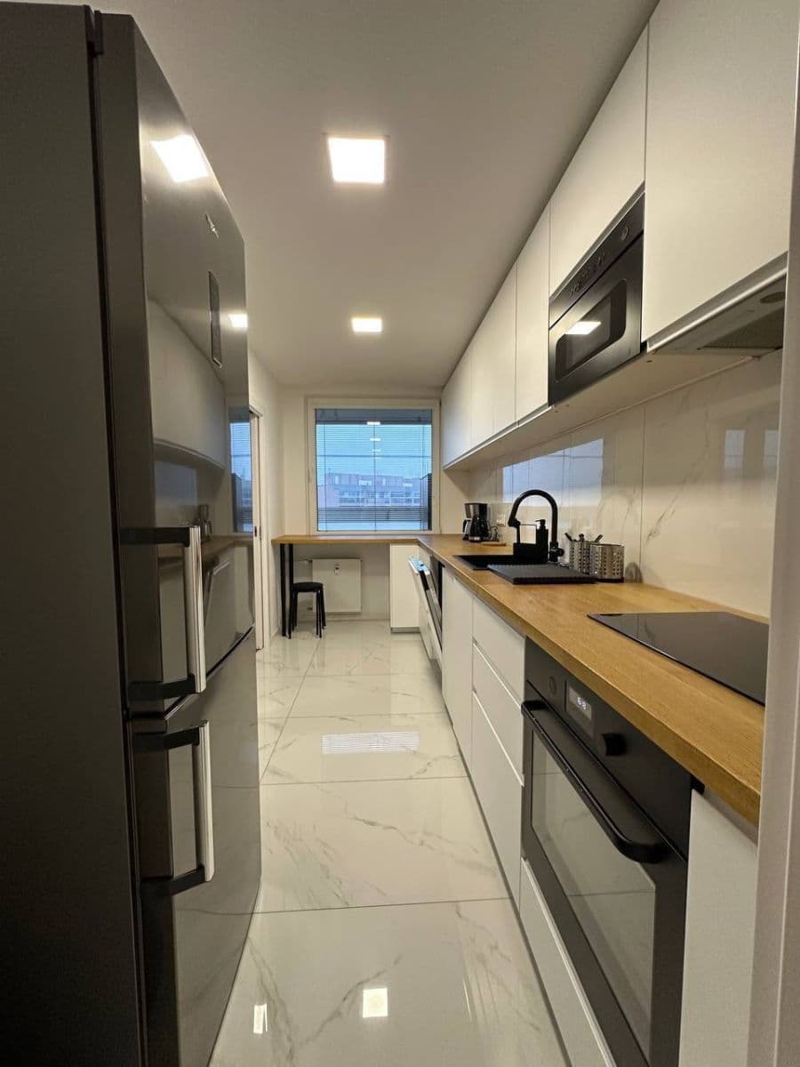 Pronájem bytu 3+1 70 m², Láskova, Praha, Praha Pronájem bytu 3+1 70 m², Láskova, Praha, Praha