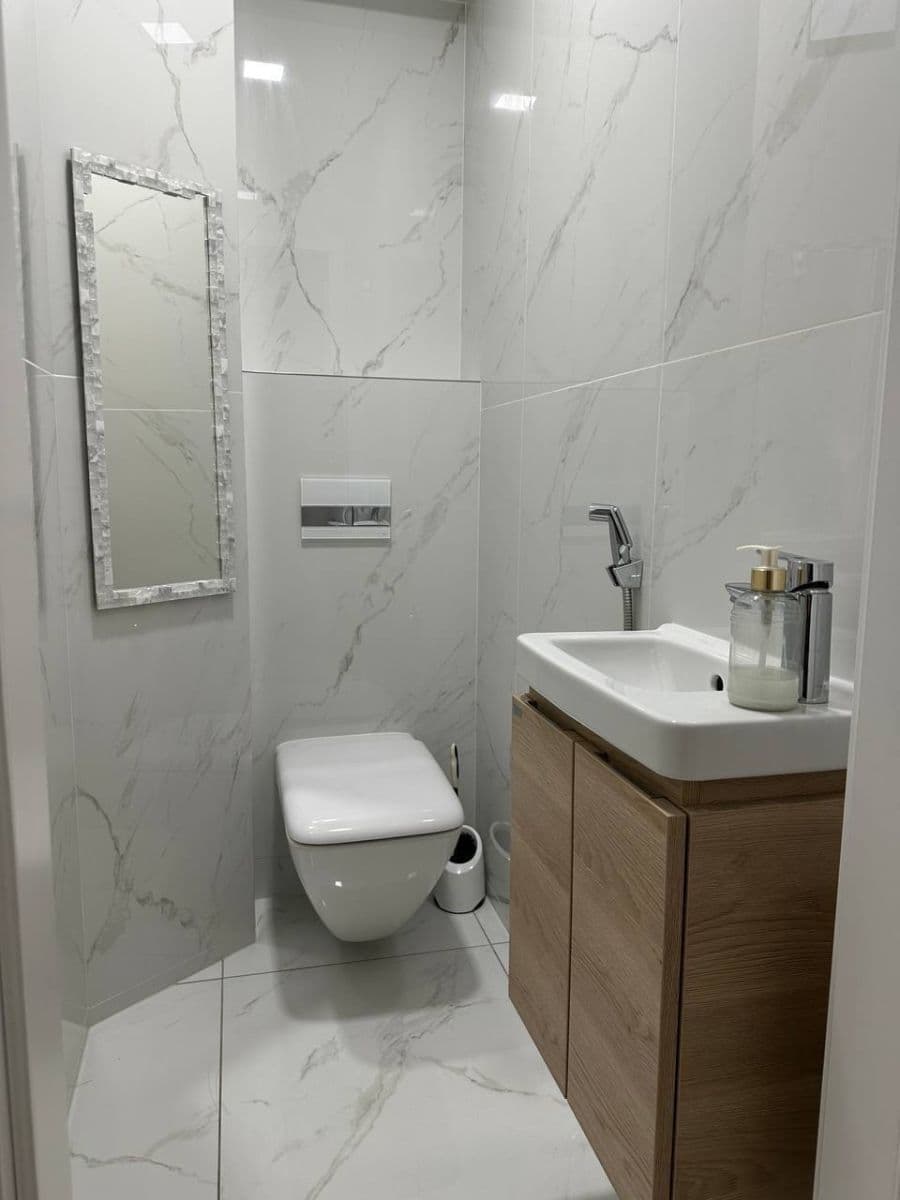 Pronájem bytu 3+1 70 m², Láskova, Praha, Praha Pronájem bytu 3+1 70 m², Láskova, Praha, Praha