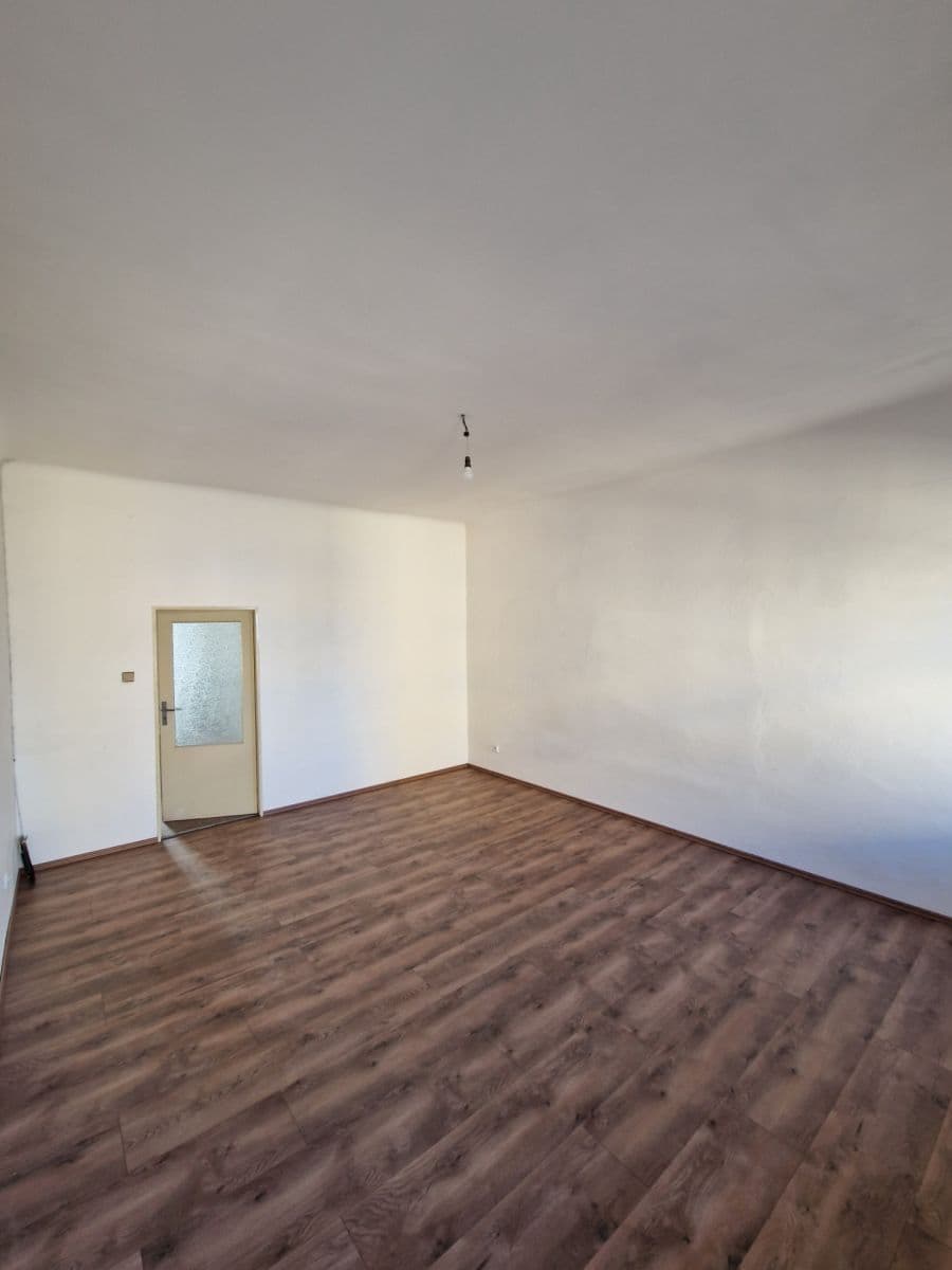 Pronájem bytu 3+1 89 m², Merhautova, Brno, Jihomoravský kraj Pronájem bytu 3+1 89 m², Merhautova, Brno, Jihomoravský kraj