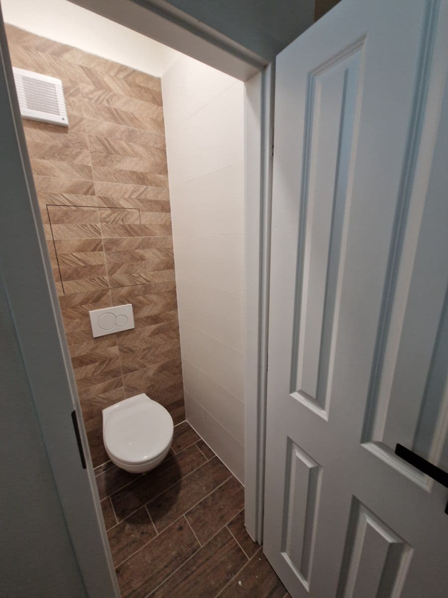 Pronájem bytu 3+1 89 m², Merhautova, Brno, Jihomoravský kraj Pronájem bytu 3+1 89 m², Merhautova, Brno, Jihomoravský kraj