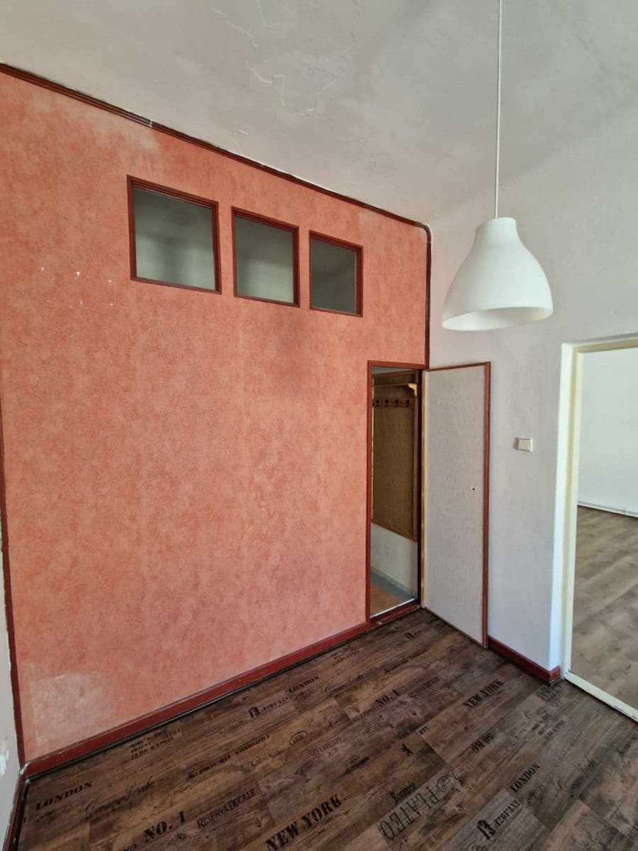 Pronájem bytu 3+1 89 m², Merhautova, Brno, Jihomoravský kraj Pronájem bytu 3+1 89 m², Merhautova, Brno, Jihomoravský kraj