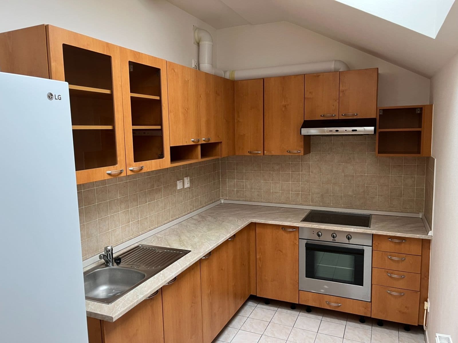 Prodej bytu 1+kk 38 m², Boloňská, Praha, Praha Prodej bytu 1+kk 38 m², Boloňská, Praha, Praha