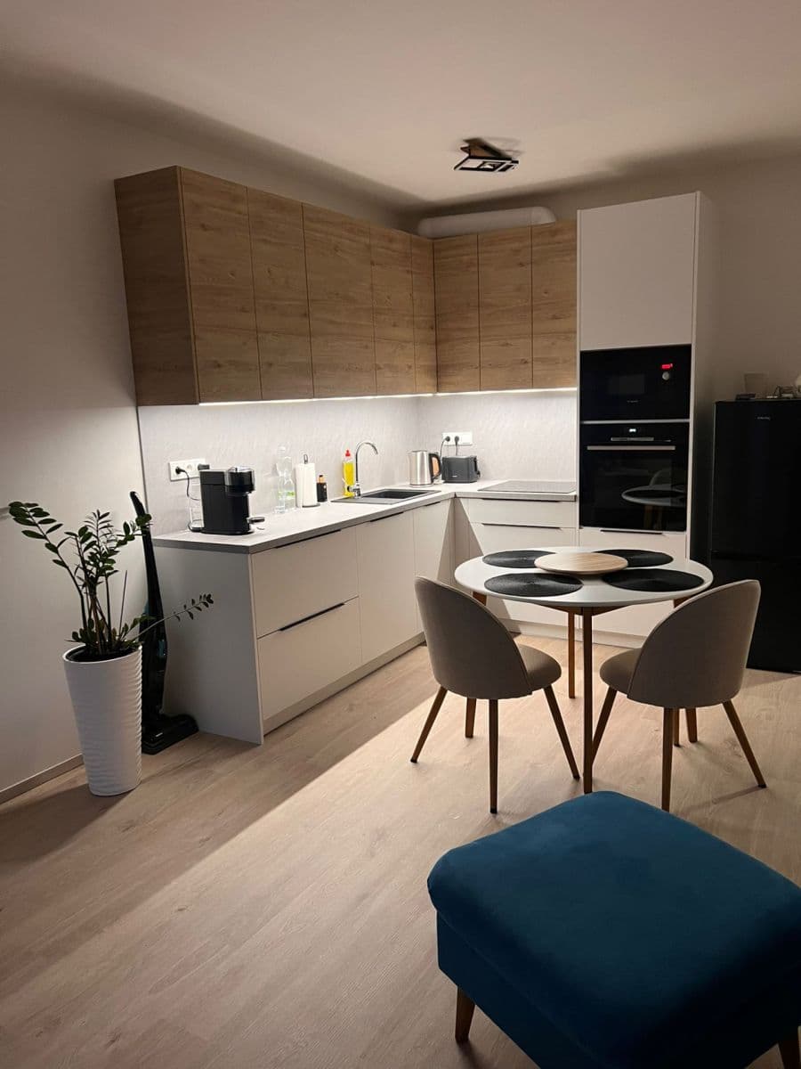 Prodej bytu 2+kk 62 m², Augustina Lukeše, Brandýs nad Labem-Stará Boleslav, Středočeský kraj Prodej bytu 2+kk 62 m², Augustina Lukeše, Brandýs nad Labem-Stará Boleslav, Středočeský kraj