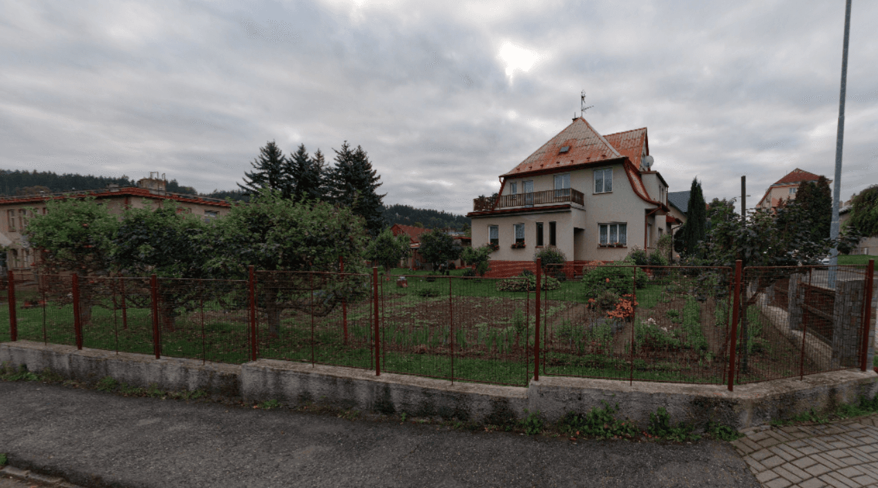 Prodej domu 295 m², pozemek 916 m², Jiřího z Poděbrad, Kynšperk nad Ohří, Karlovarský kraj Prodej domu 295 m², pozemek 916 m², Jiřího z Poděbrad, Kynšperk nad Ohří, Karlovarský kraj
