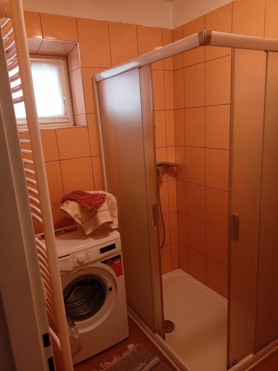 Pronájem bytu 2+1 50 m², Svatopluka Čecha, Kroměříž, Zlínský kraj Pronájem bytu 2+1 50 m², Svatopluka Čecha, Kroměříž, Zlínský kraj