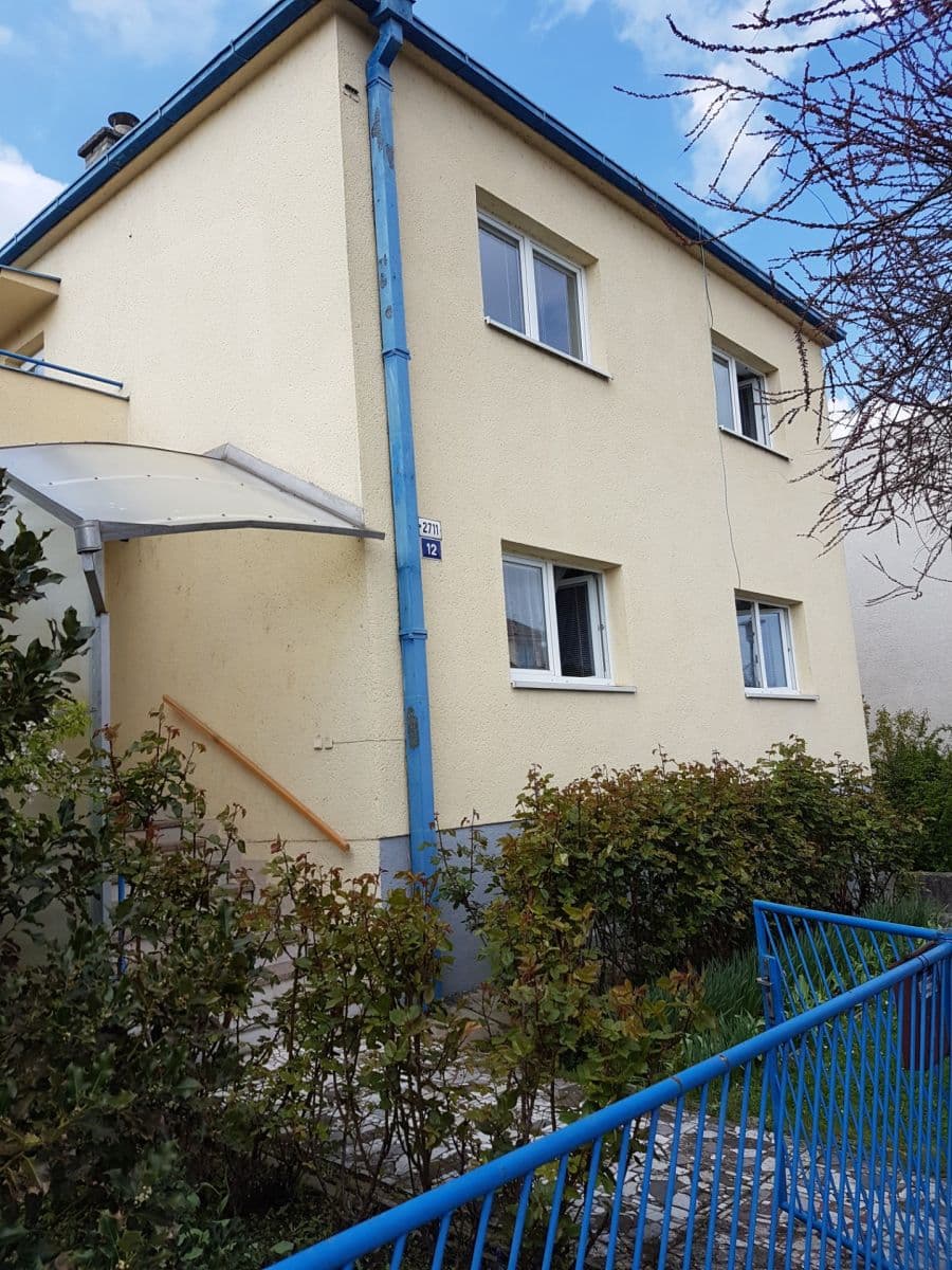 Pronájem bytu 2+1 50 m², Svatopluka Čecha, Kroměříž, Zlínský kraj Pronájem bytu 2+1 50 m², Svatopluka Čecha, Kroměříž, Zlínský kraj