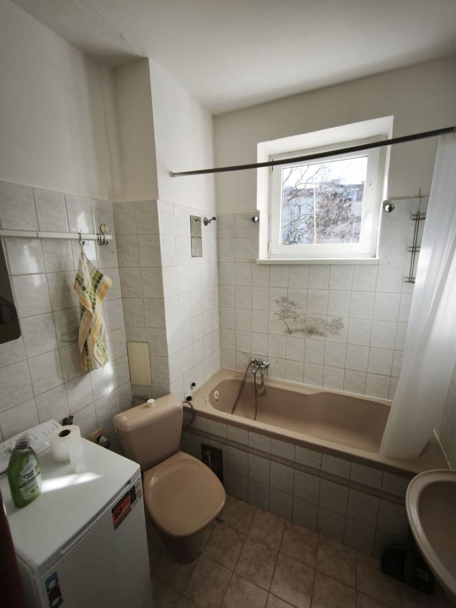 Pronájem bytu 3+kk 52 m², Zikova, Praha, Praha Pronájem bytu 3+kk 52 m², Zikova, Praha, Praha