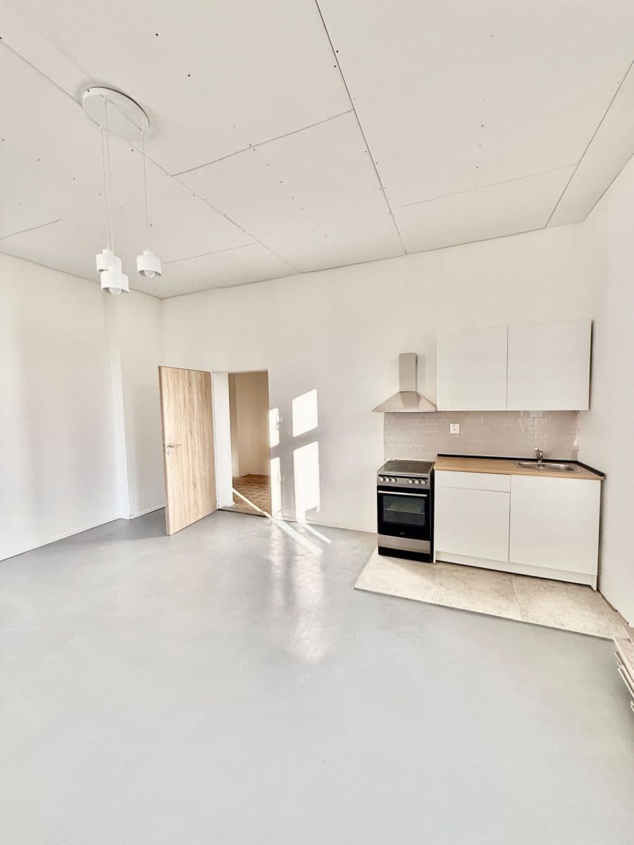 Pronájem bytu 1+kk 38 m², Stará cesta, Ostrava, Moravskoslezský kraj Pronájem bytu 1+kk 38 m², Stará cesta, Ostrava, Moravskoslezský kraj