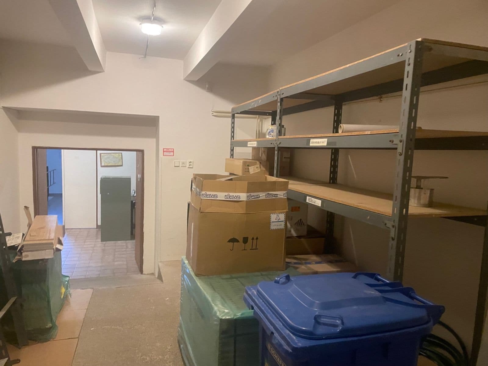 Pronájem nebytového prostoru 140 m², U Zeměpisného ústavu, Praha, Praha Pronájem nebytového prostoru 140 m², U Zeměpisného ústavu, Praha, Praha