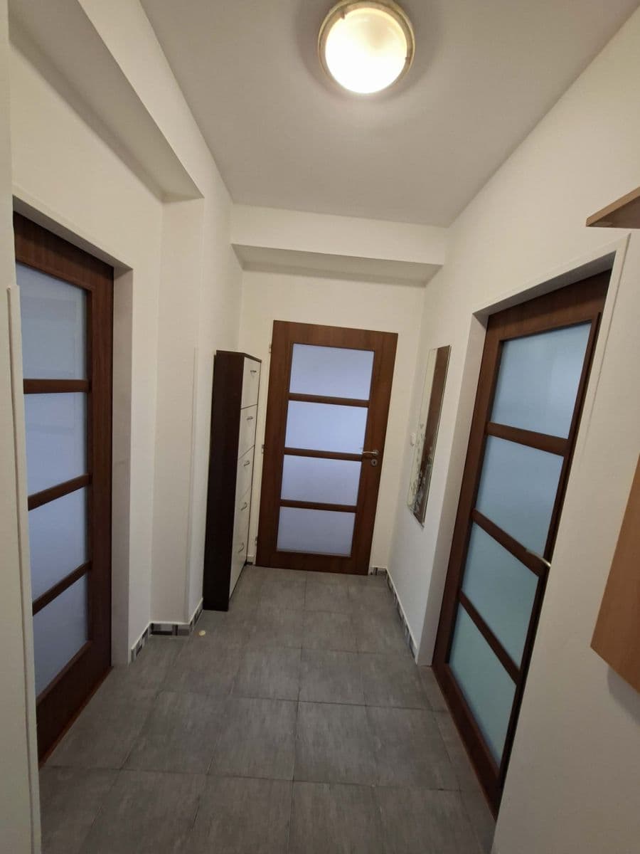 Pronájem bytu 2+kk 64 m², Halenkovská, Praha, Praha Pronájem bytu 2+kk 64 m², Halenkovská, Praha, Praha