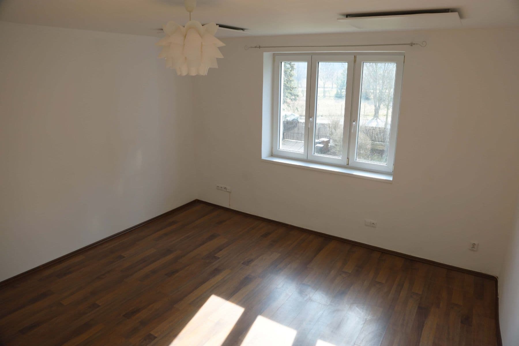 Pronájem bytu 2+kk 64 m², Halenkovská, Praha, Praha Pronájem bytu 2+kk 64 m², Halenkovská, Praha, Praha