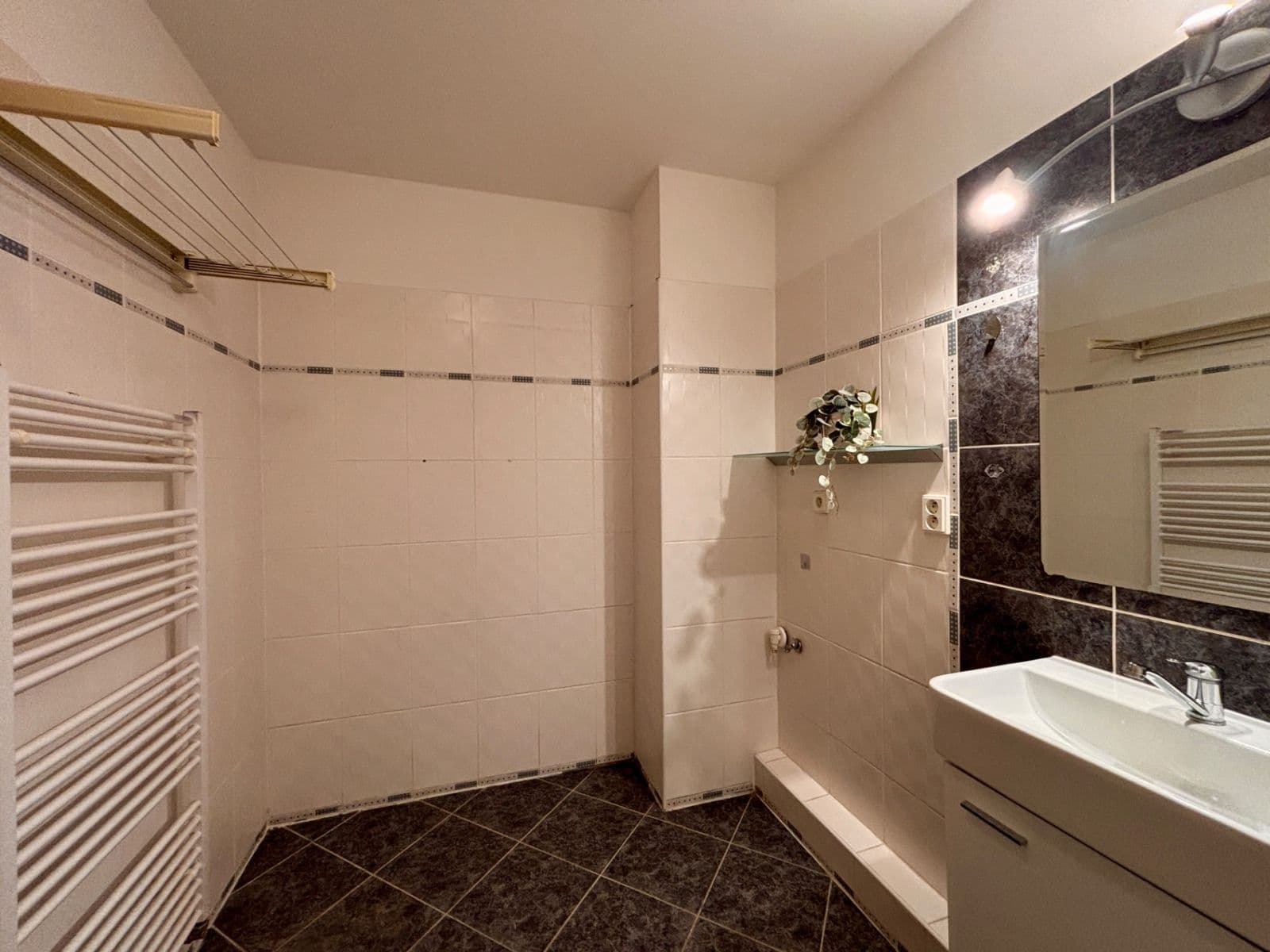 Pronájem bytu 3+kk 64 m², Handkeho, Olomouc, Olomoucký kraj Pronájem bytu 3+kk 64 m², Handkeho, Olomouc, Olomoucký kraj