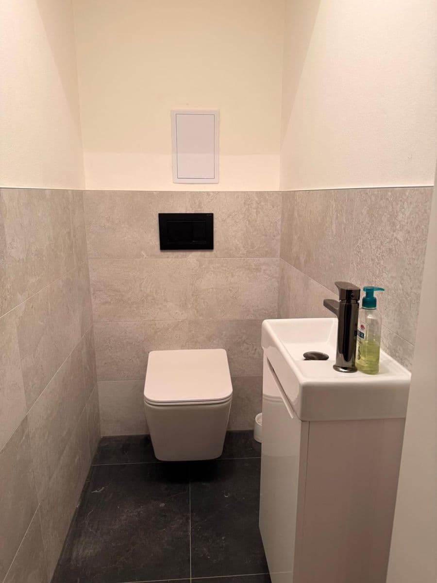 Pronájem bytu 2+kk 44 m², Chlumova, Praha, Praha Pronájem bytu 2+kk 44 m², Chlumova, Praha, Praha