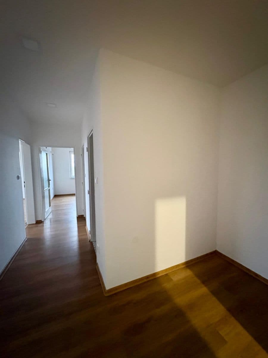 Pronájem bytu 2+1 58 m², Dvořákova, Přerov, Olomoucký kraj Pronájem bytu 2+1 58 m², Dvořákova, Přerov, Olomoucký kraj