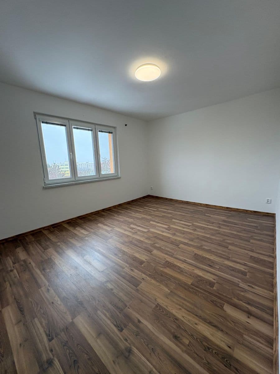 Pronájem bytu 2+1 58 m², Dvořákova, Přerov, Olomoucký kraj Pronájem bytu 2+1 58 m², Dvořákova, Přerov, Olomoucký kraj