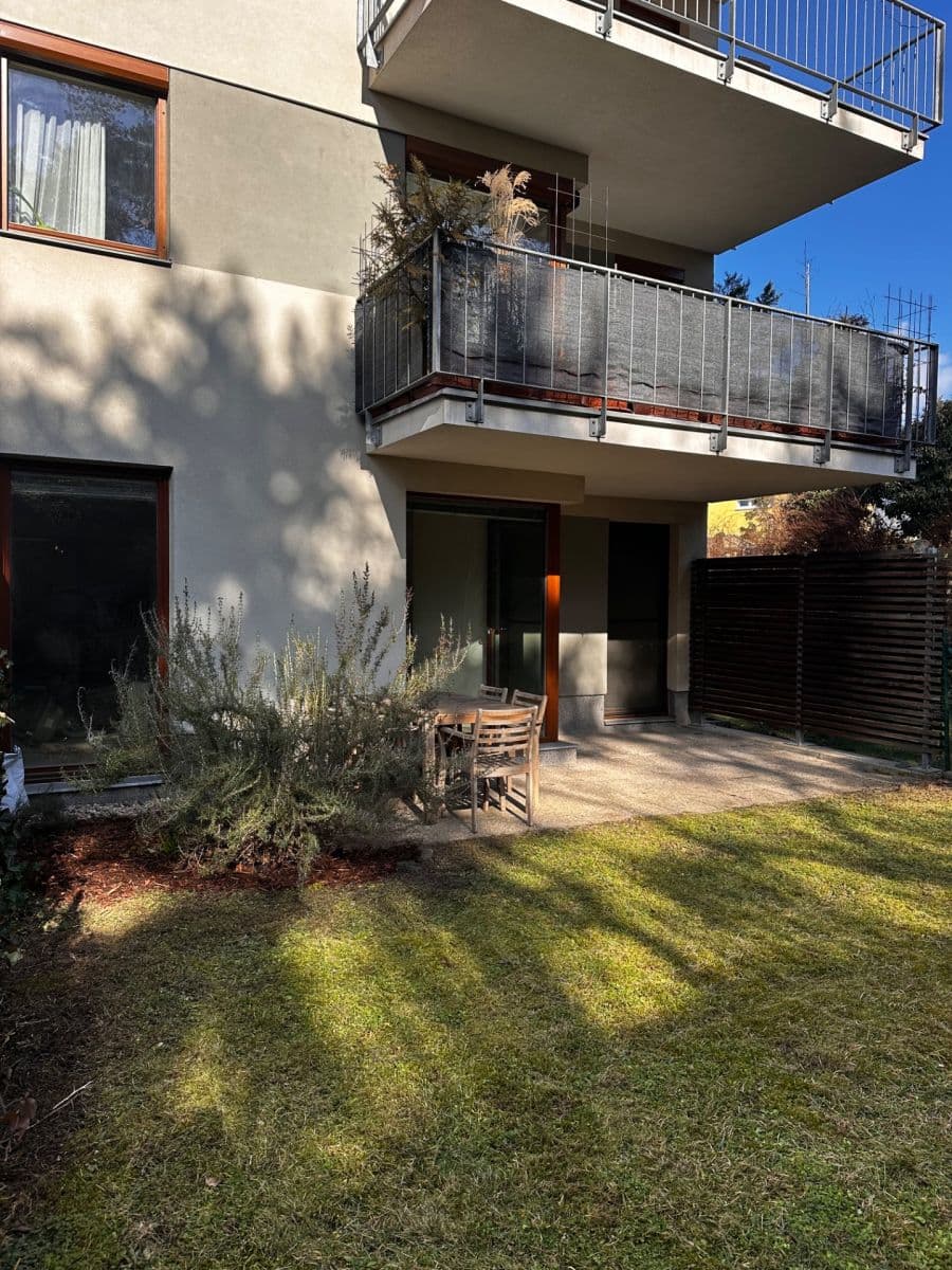 Pronájem bytu 2+kk 68 m², Na Srážku, Praha, Praha Pronájem bytu 2+kk 68 m², Na Srážku, Praha, Praha